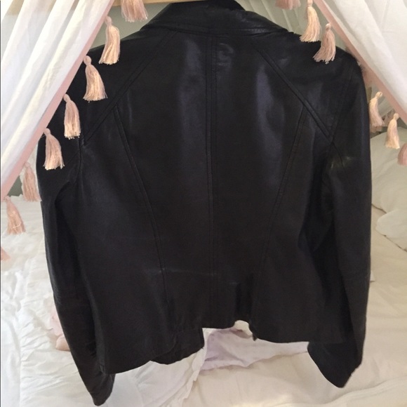 Joie black leather jacket - Picture 2 of 8